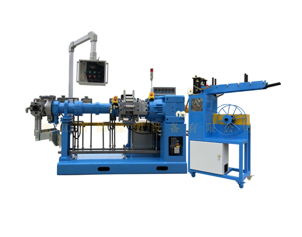 75 Machine d'extrusion de silicone