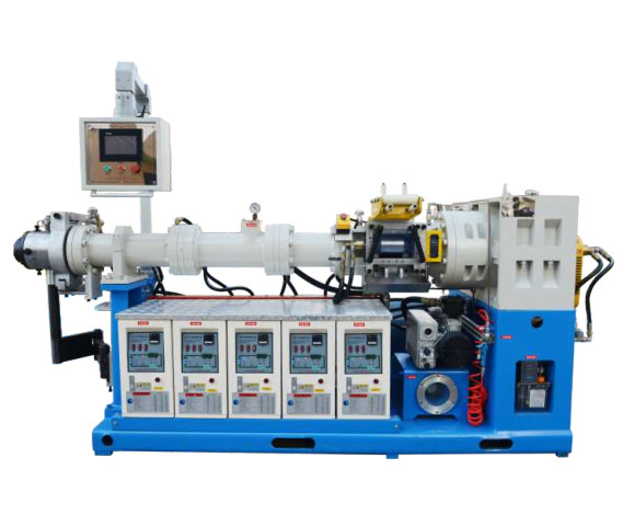 Extrudeuse de caoutchouc de 6e génération (2014-2015)